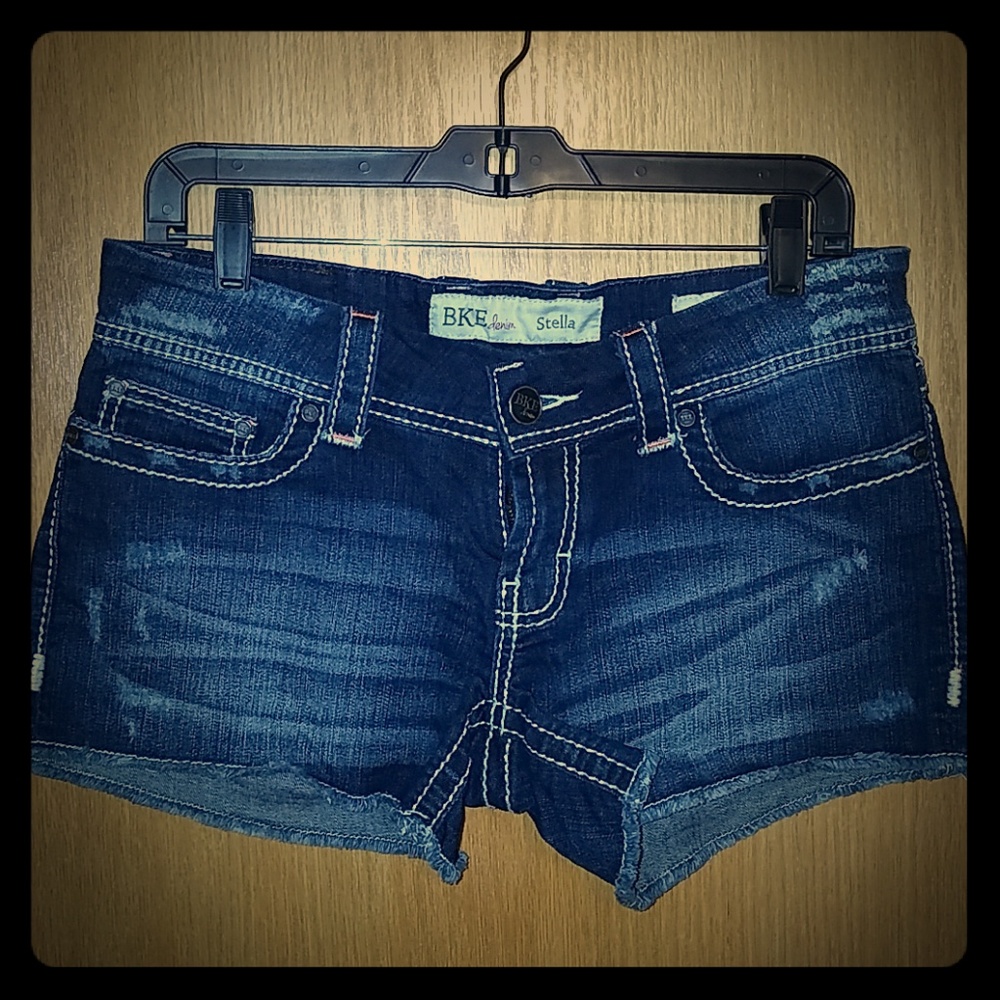 BKE Stella Short